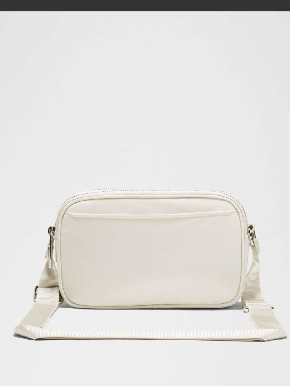 Lululemon Crossbody Camera Bag 2L - Picture 3 of 11